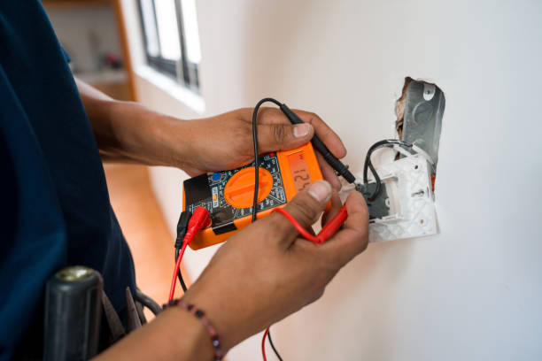 Best Emergency Electrical Repair  in Coyne Center, IL